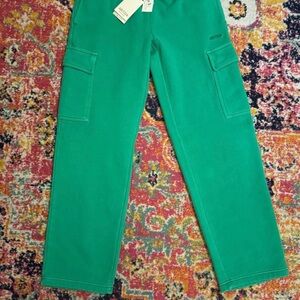 Aritzia Vibrant Green Cargo Pants